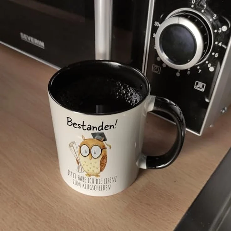 speecheese Tasse Bestandene Prüfung Eule Kaffeebecher in schwarz mit Spruch Lizenz zum – Bild 5