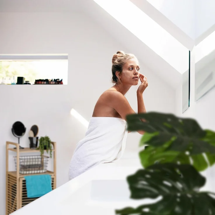 Relaxdays Bambus Badregal mit Wäschekorb – Bild 3