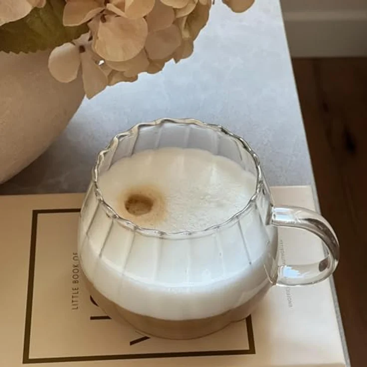 Zoha Glas Riffle Cup 400ml für Kalt- & Heißgetränke, Spülmaschinenfest, Stilvoll, 8-tlg, Borosilikatglas, hitzebeständiges Tassen Set für Kaffee, Matcha, Latte Macchiato, 8 St. – Bild 6