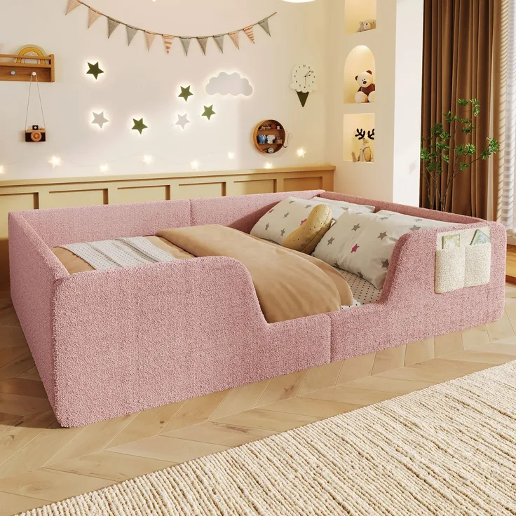 Polsterbett 140x190 cm aus Velours in Rosa mit abnehmbaren Seitengittern, ohne Matratze