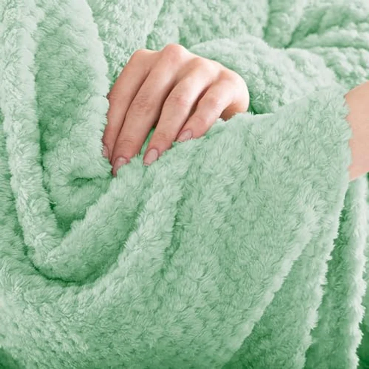 DecoKing Kuscheldecke 150x200 cm Pfefferminze Decke Microfaser Wohndecke Tagesdecke Fleece weich sanft kuschelig skandinavischer Stil Minze Henry – Bild 7