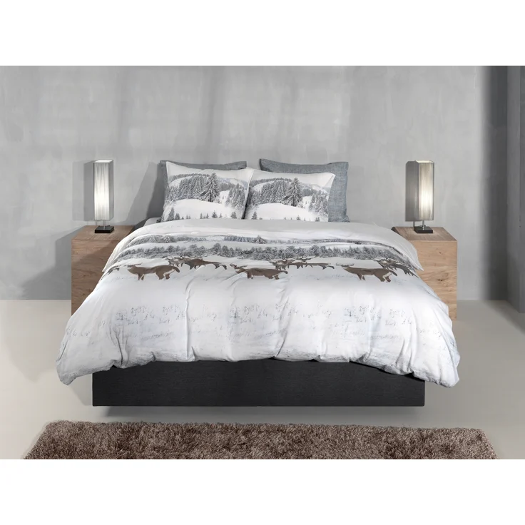 Zo! Home Flanell Bettwäsche 155x220 cm Cervo white Hirsch Wald Winter Bäume – Bild 4