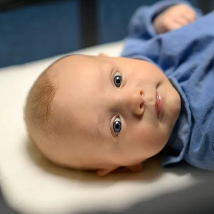 Maxi-Cosi Spannbetttuch 2er Pack für Reisebett Iris 2, atmungsaktive Baumwolle, weiß – Bild 5