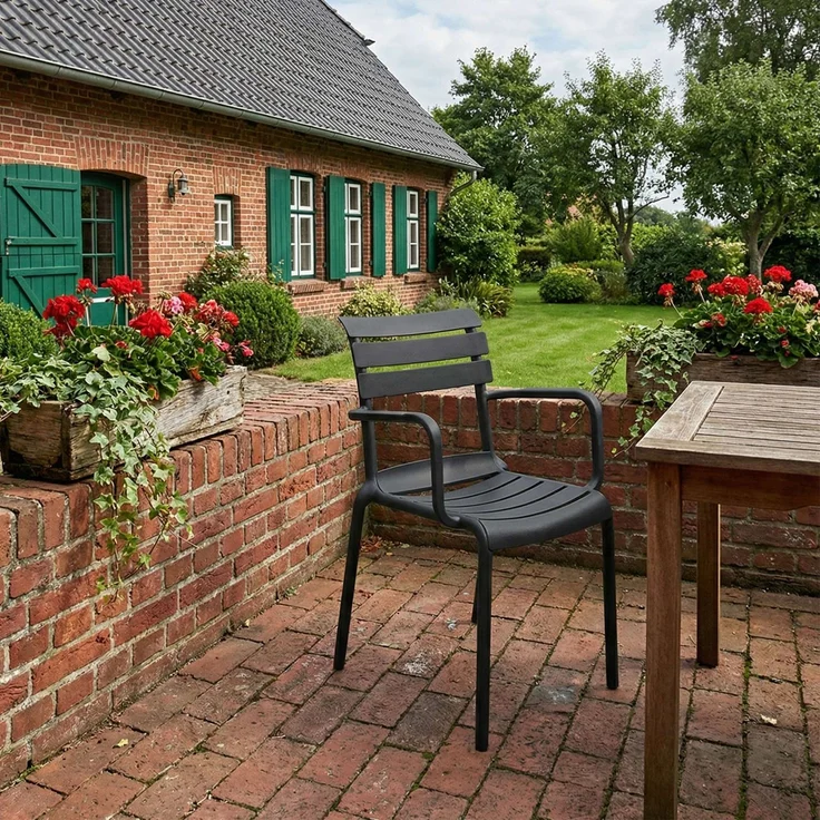 CLP Gartenstuhl Joliya stapelbar mit Armlehnen wetterfest UV-beständig bis 150 kg,schwarz – Bild 3