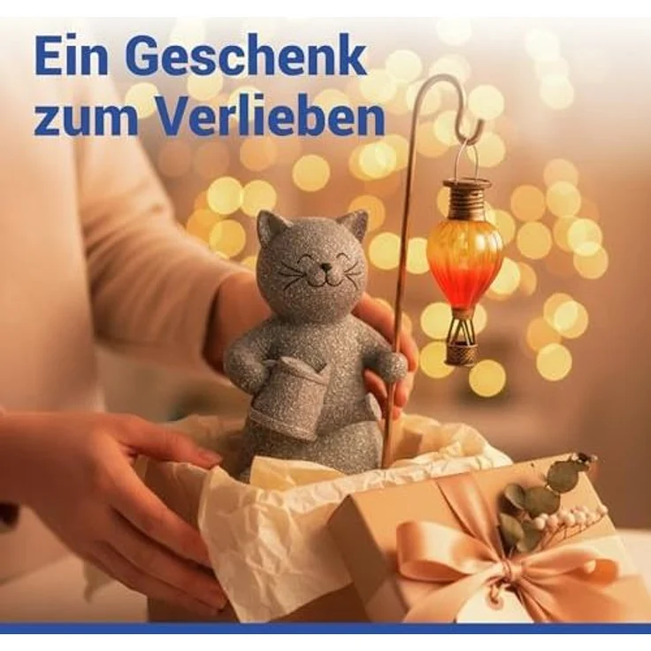 Maximex Solar Gartenfigur Katze mit LED-Heißluftballon, Solar Tierfigur mit warmem, flackerndem Licht, wetterfest, für Garten, Balkon und Terrasse, 16 x 26,5 x 15 cm, Polyresin – Bild 2