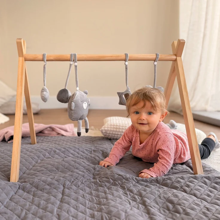 roba Baby-Spielbogen nach Montessori - Baby Gym & Activity Center aus Holz - Spieltrapez ab 3 Monaten zum Anhängen von Spielsets - Natur – Bild 10