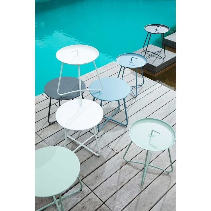 Outdoor Beistelltisch LIAM, Ø 45 cm, Anthrazit, Metallplatte, Stahl, Geeignet für den Außenbereich, verstellbare Nivellierung – Bild 2