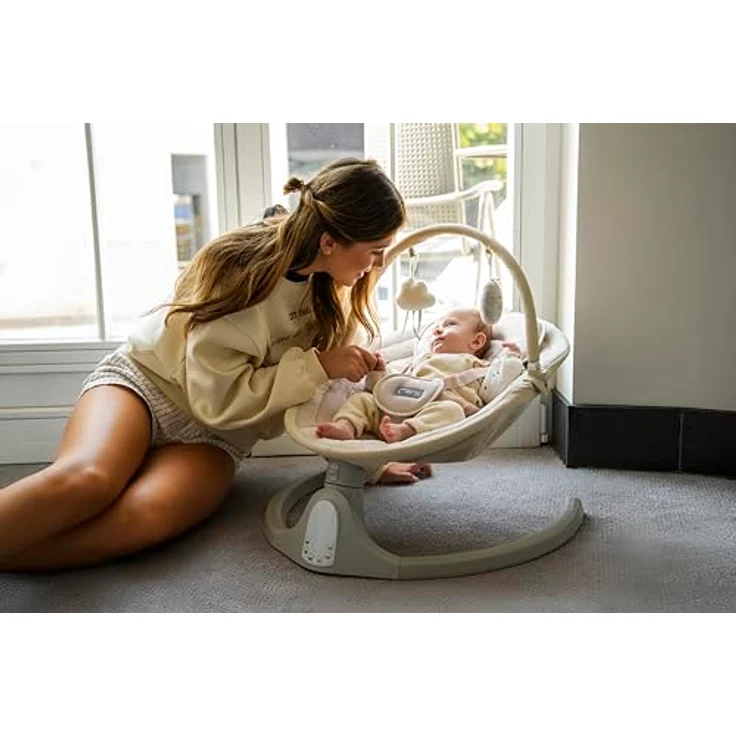 MoMi KENANI SAND Babywippe für Babys bis 9 kg, mit LED-Display, Fernbedienung & Bluetooth für Smartphone, Batterie- oder Stromanschluss, mit 5-Punkt-Sicherheitsgurt, Bügel und Spielzeug – Bild 14