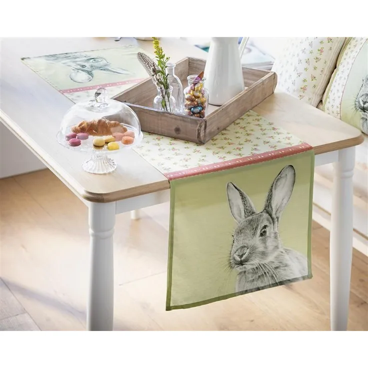 Tischläufer "Blümchenhase" creme, mit nostalgischem Hasenmotiv, 40x140 cm, Mitteldecke