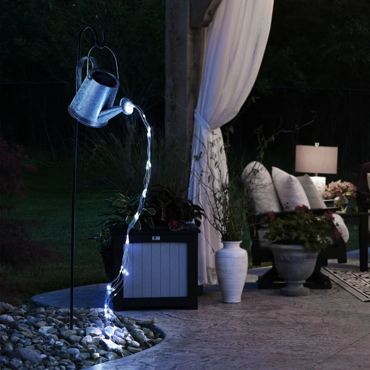 LED Solar-Steckleuchte, Gießkanne, silber-grau, H 112 cm – Bild 2
