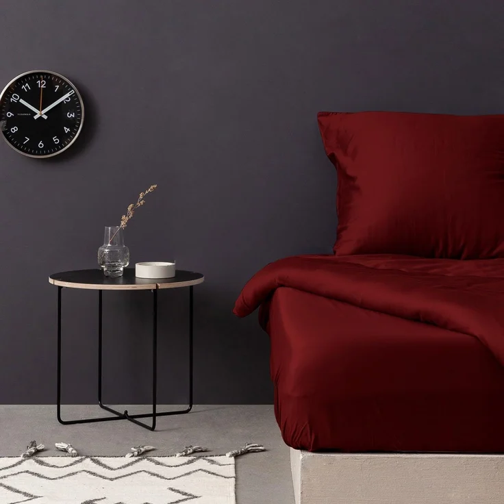 L'essentiel Maison 'De Maroon' Satin-Spannbettlaken für Einzelbetten (DE), Kastanienbraun, 200+30 x 100 cm – Bild 1