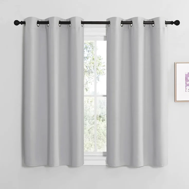 NICETOWN Scheibengardinen & Kurzstores 2er Set H120 x B107 cm Hellgrau, Verdunklungsvorhänge mit Ösen Modern Gardinen Kurz Fenster Vorhänge Küchengardinen Thermal Curtains
