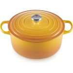 Le Creuset Signature Gusseisen-Bräter mit Deckel, Für alle Herdarten und Induktion geeignet, Rund, Nectar, 28,0 cm, 6.7