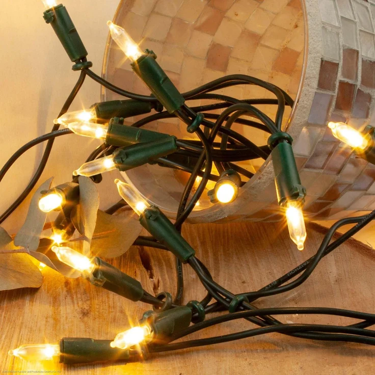 hellum Lichterkette 35 LED, warmweiß 5,10m beleuchtet, LED Lichterkette innen mit grünem Kabel, für Weihnachtsbaum innen mit Stecker, Beleuchtung – Bild 1