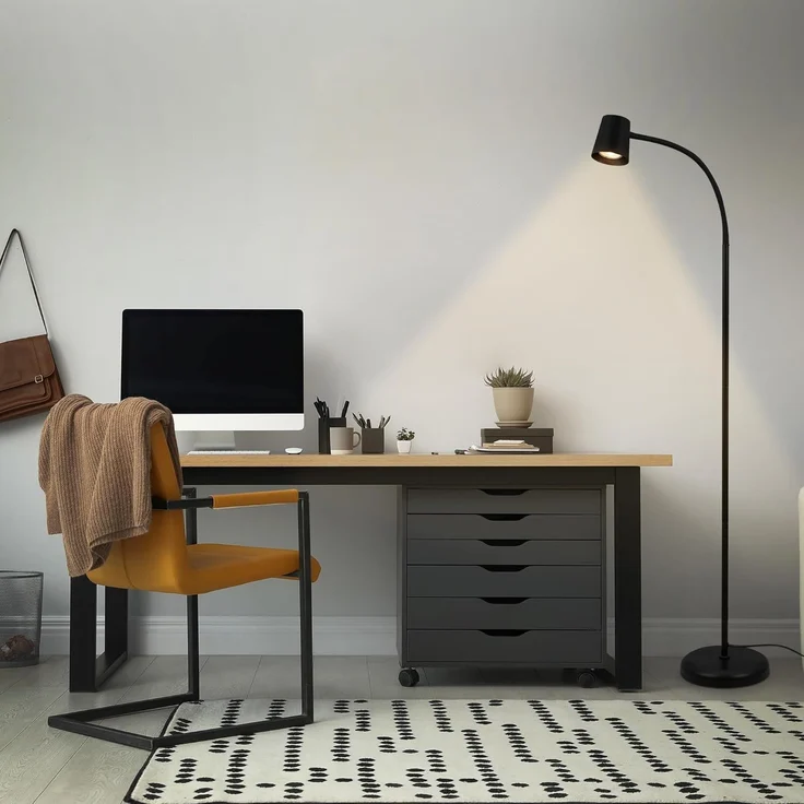 BRILONER – Stehlampe als Deko im Wohnzimmer und Leselampe, Schwenkbare Lampe, Wohnzimmerlampe, Fußtaster, Indirekte Beleuchtung, Schwarz – Bild 3