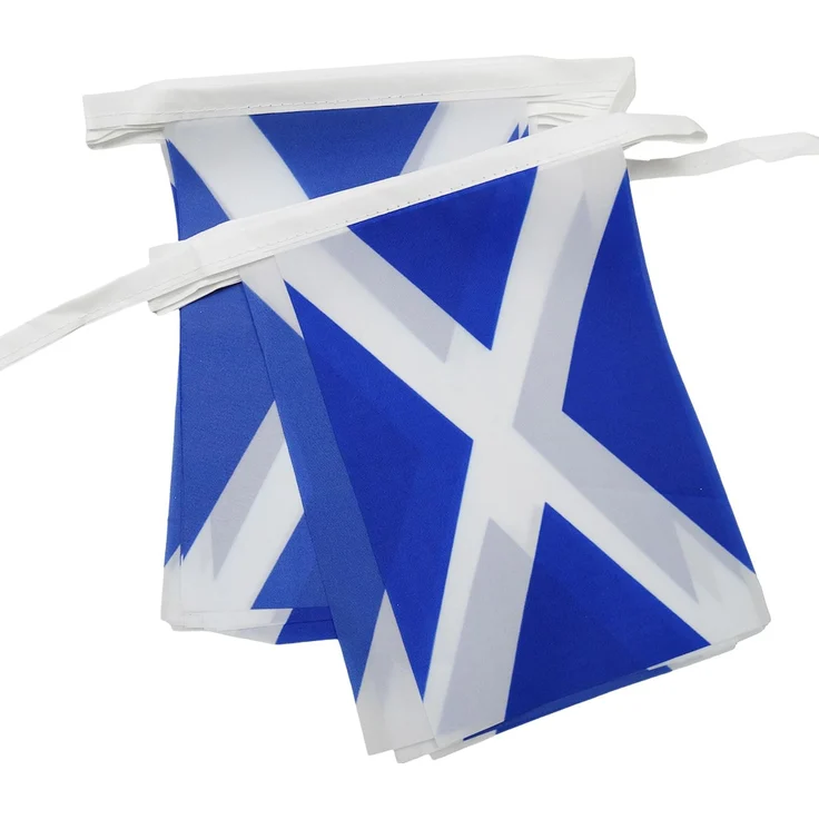 AZ FLAG - Fahnenkette Schottland 6 Meter Mit 20 Flaggen - 21x14 cm - Schottische Girlande Flaggenkette 14x21 cm