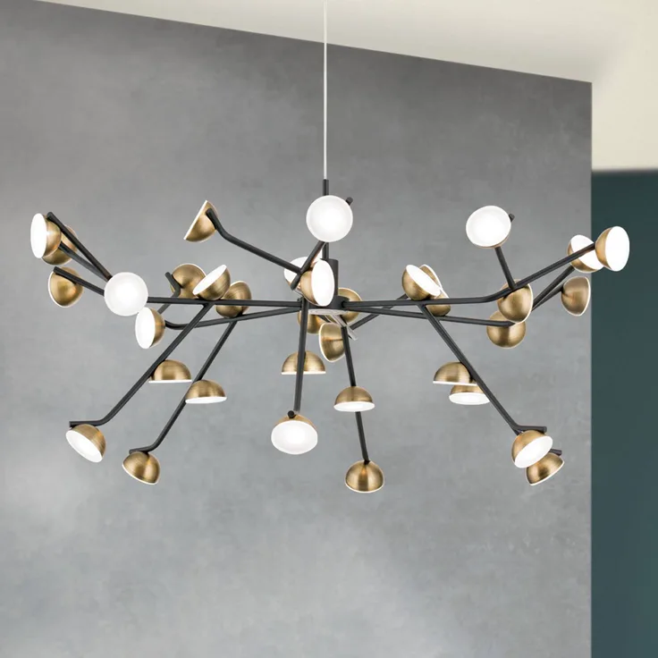 Orion LED-Hängeleuchte Blossom, 36-flammig, antik-goldene Metallschirme, matt-schwarz lackierte Leuchtarme