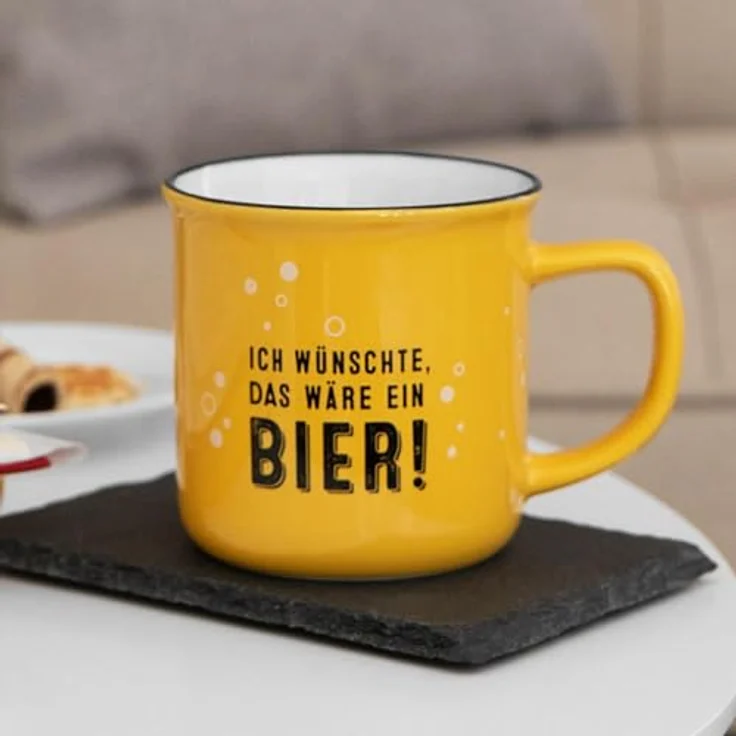 GRUSS & CO Becher mit Motiv "Bier" | New Bone China Porzellan, Emaille-Optik, 35 cl | Lustiges Geschenk, Frühstück | 73912 – Bild 4