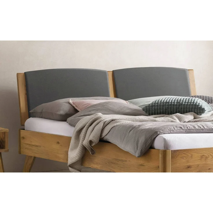Hasena Bett Mareto Wildeiche mit gepolstertem Kopfteil 200x220 cm, Fußhöhe 20 cm – Lounge – Bild 3