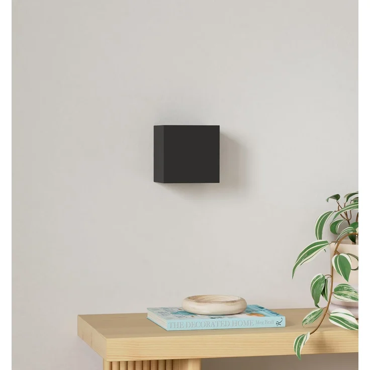 Philips Hue White & Color Ambiance Resonate Wandleuchte einstrahlig, schwarz – Bild 2