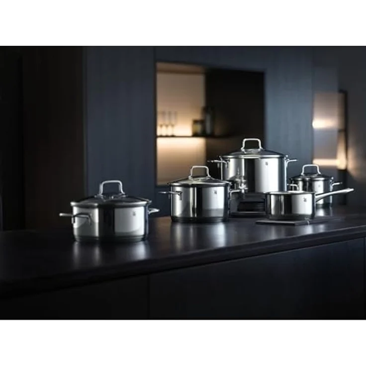WMF Topf-Set Astoria, Cromargan® Edelstahl Rostfrei 18/10 (Set, 11-tlg, 2x Bratentopf mit Deckel, 3x Kochtopf mit Deckel, 1x Stielkasserolle), 11-teilig, hochglanzpoliert, mit Schüttrand, TransTherm-Allherdboden – Bild 2