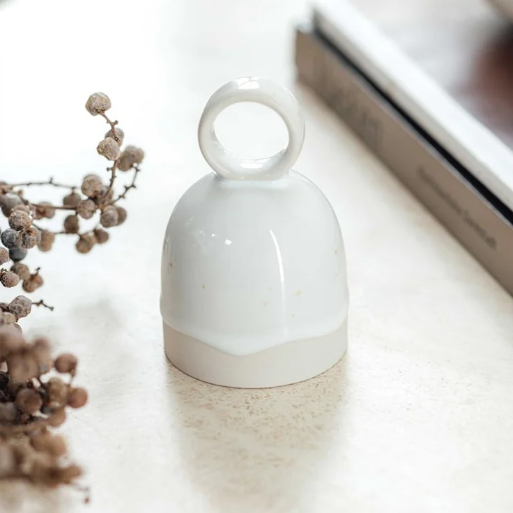 like. by Villeroy & Boch Winter Glow Tischglocke ø 6,6 cm – Bild 2