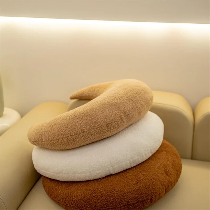 Kuschelkissen Kinder Mondkissen, Weiches Dekoratives Kinderkissen für das Zimmer, Mondform Zierkissen Sofakissen, Plüsch Kissen Dekokissen für Kinderzimmer Schlafzimmer Deko (Beige) – Bild 5