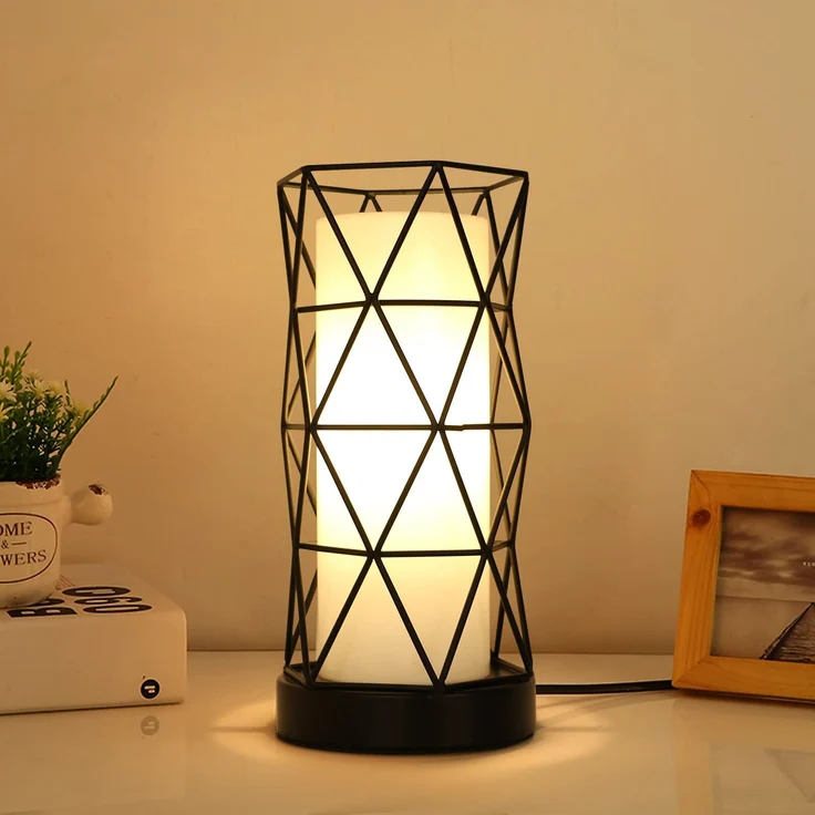 Goeco Tischleuchte Schwarz, 180cm Kabel Tischlampe Nachttischlampe Vintage Nordic Style für Partygeschenk, Schlafzimmer, mit Stecker und Schalter, E27 Birne nicht im Lieferumfang enthalten