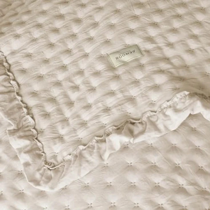 ROOM99 Molly Elegante Tagesdecke in Creme 200x220 cm Vielseitige Wohndecke als Bettüberwurf oder Sofaüberwurf Überwurfdecke für Bett und Sofa Steppdecke Stil Ideal als Bedspread – Bild 6