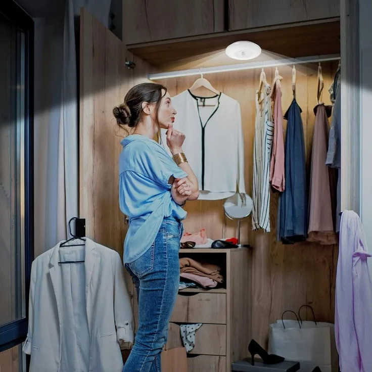 LA CUTE Schrankleuchte BrightGuard MotionLUX: Akku-LED-Deckenlampe - für Schrank & Flur, LED fest integriert, Kaltweiß, Automatische Bewegungserkennung