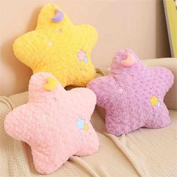 Kuschelkissen Kinder Niedlich Stern Mond Plüsch Kissen Dekokissen Weiche Flauschige Zierkissen Sofakissen für kuschelecke Kinderzimmer Schlafzimmer Deko, 50CM (Lila,Stern) – Bild 3