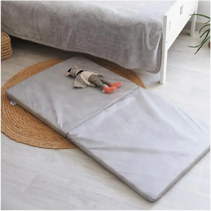 TINÉO – Klappmatratze 2 Teile für Regenschirmbett – Faltbare Matratze für unterwegs – 60 x 120 x 4 cm Grau – Bild 3