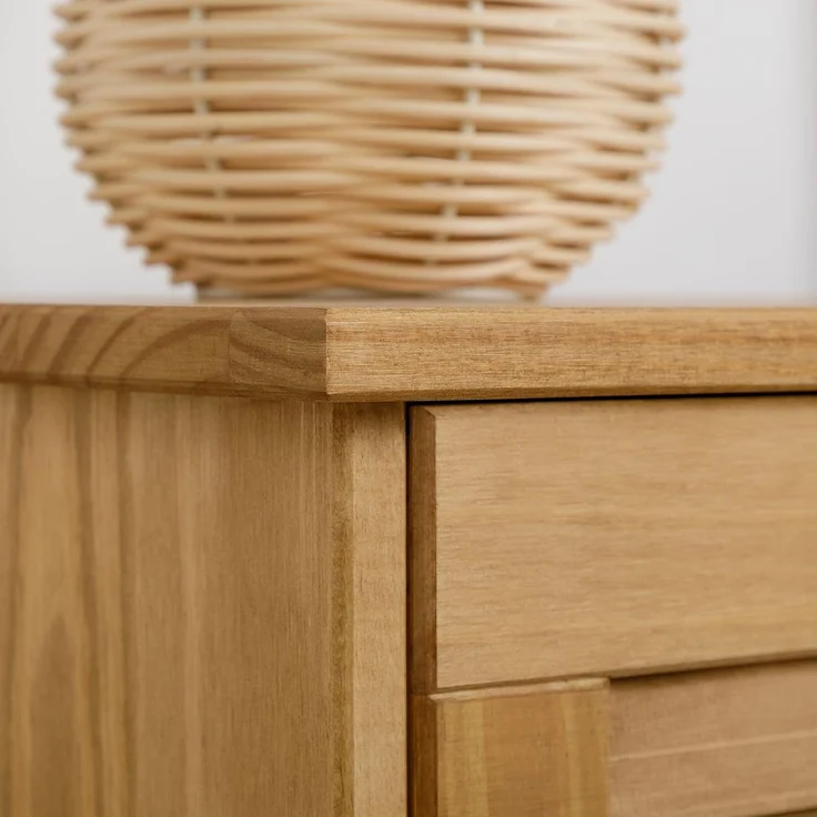 IDIMEX Nachtkommode VENETA, Nachtkonsole mit 2 Schubladen im Landhausstil Lamellendesign natur – Bild 4