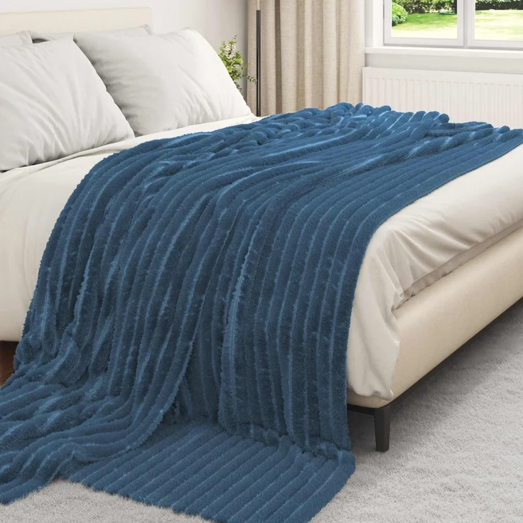 vidaXL Wohndecken 6 Stk. Marineblau 240 x 220 cm 8.76 Fleece 42016883 – Bild 3