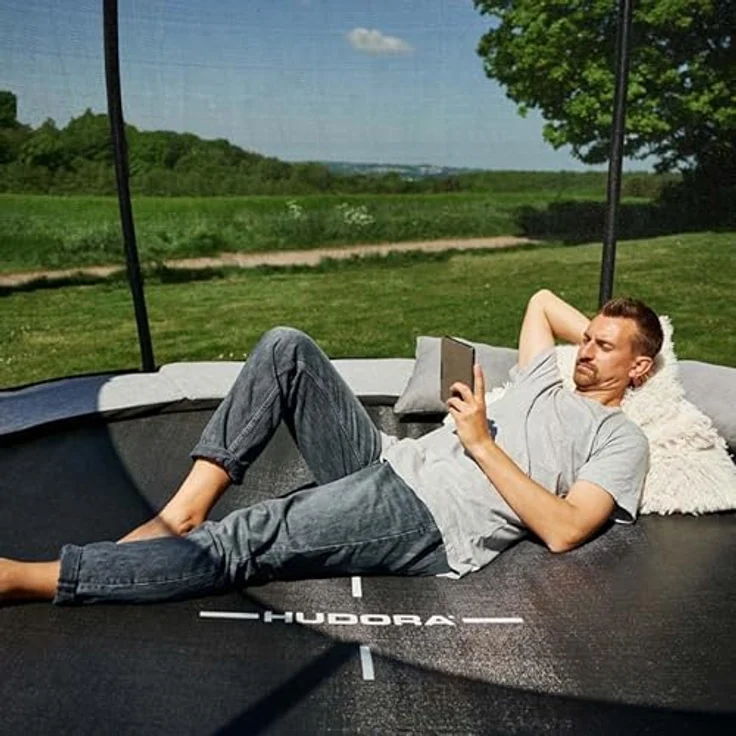 HUDORA Trampolin Fantastic Complete Max - Gartentrampolin mit großem Eingang & 300cm Durchmesser - Sporttrampolin mit Rahmennetz & Leiter - Familien-Trampolin mit Randabdeckung für bis zu 120kg, grau – Bild 2