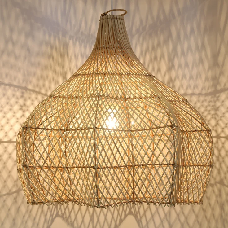 Rattan Lampe Manohara – Bild 1
