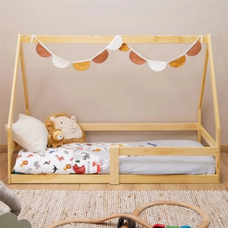 IDIMEX Hausbett TAMI Kinderbett in Hausform, 70x140 cm, Natur, Kiefernholz Kinderbett mit Rausfallschutz, ideal zum Schlafen und Spielen, Bodenbett, Montessori – Bild 4