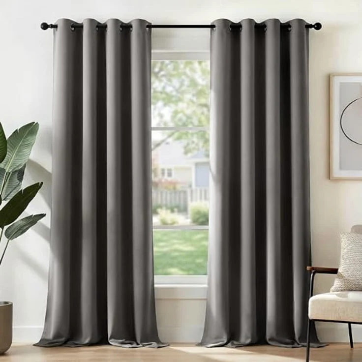 Deconovo Vorhänge Blickdicht mit Ösen Thermogardinen Übergardinen Hellgrau | 2er Set, H200 x B140 cm, Vorhang Verdunkelnd, Sichtschutz, UV-Schutz, Ösenschal, für Schlafzimmer Wohnzimmer Kinderzimmer – Bild 1