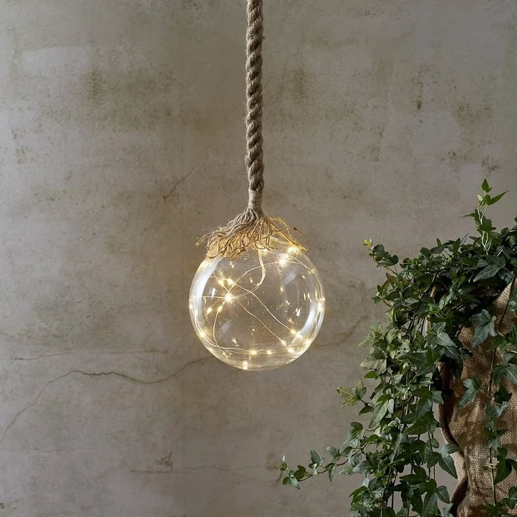 Glaskugel "Jutta", 15 LED-Lichter, 15 cm Ø, 200 cm – Bild 5