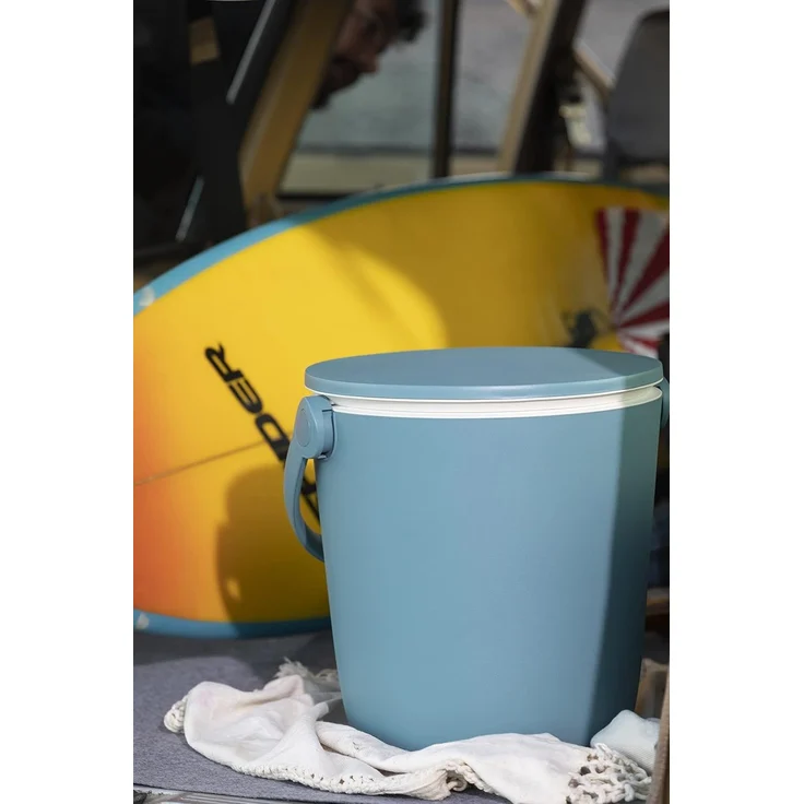 Keter Kühlbox Go Bar, mobiler 2-in-1-Getränkekühler und Serviertisch, ausziehbar, blau, wetterfest – Bild 5