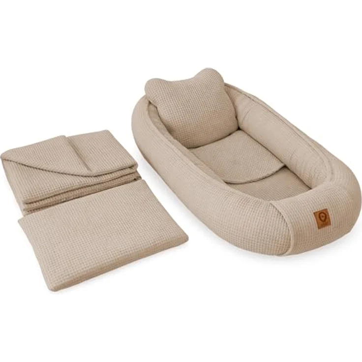Babynestchen Neugeborene – 5-teiliges Baby Set mit Babynest aus Waffelpique Baumwolle – Nestchen Baby für Babybett & Kinderbett – Babykokon Tragbar – OEKO-TEX zertifiziert – Zubehör Babybett - Braun – Bild 1