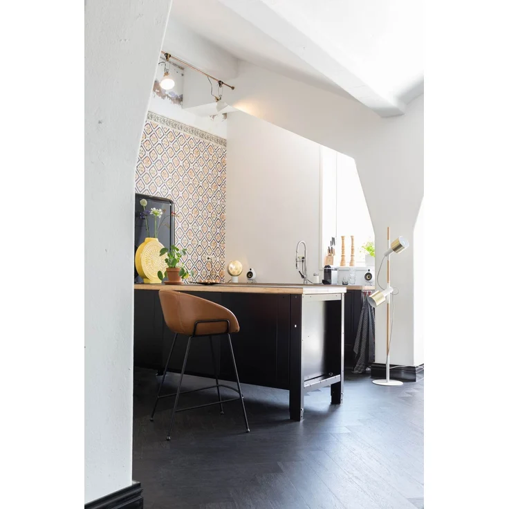 Zuiver Barhocker Feston im 2er-Set, Braun aus 100% Kunstleder mit schwarzem Stahlgestell, Sitzhöhe 65 cm, belastbar bis 100 kg – Bild 10