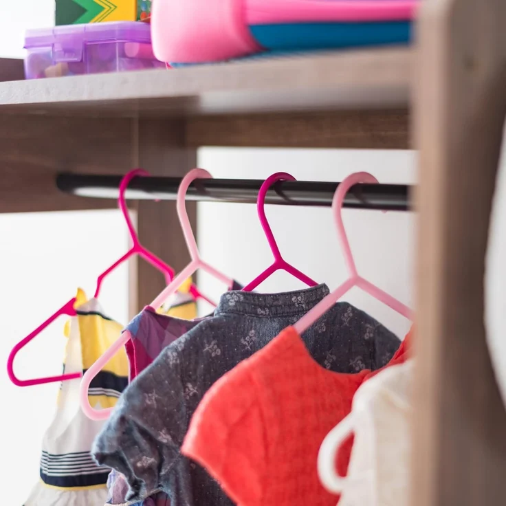 Iris Ohyama, Garderobenständer, Garderobenständer mit Regal für Kinder, Kinderkleiderorganizer,Modular, Zeitgenössisch, Schule, Zimmer, Eingang - Kids Garment Rack - KWR-1 - Braun – Bild 3