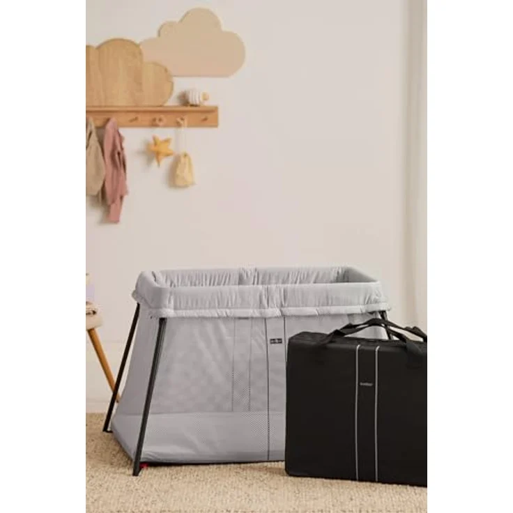 BABYBJÖRN Reisebett Light mit Spannbetttuch, Silber – Bild 3