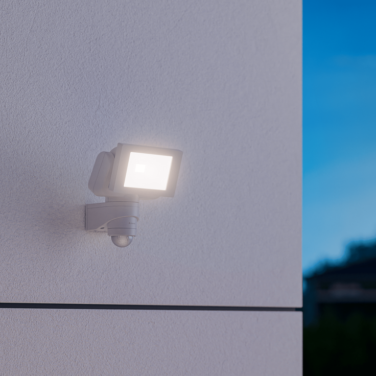 Steinel LED-Außenstrahler LS 150 S weiß, 240°-Bewegungsmelder, max. 12m Reichweite, 14,7 W Fluter, 1375 lm – Bild 3