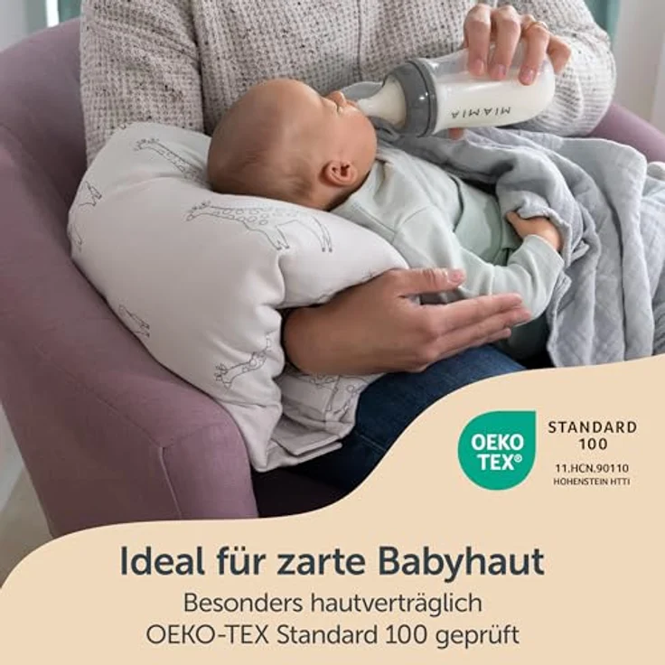 LaLoona Reisestillkissen, 2in1 Stillmuff und Komfortkissen für Unterwegs, Giraffen - Taupe, kompakt und waschbar – Bild 3