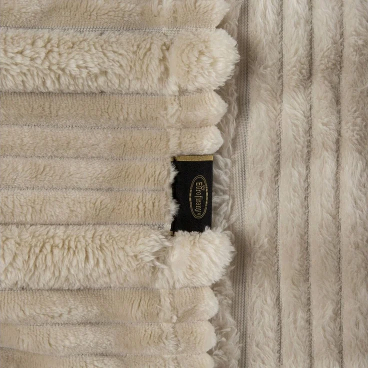 Wohndecke NINA, Eurofirany, Kuscheldecke mit Streifen-Steppung Gestreifte Decke Gesteppt – Bild 4