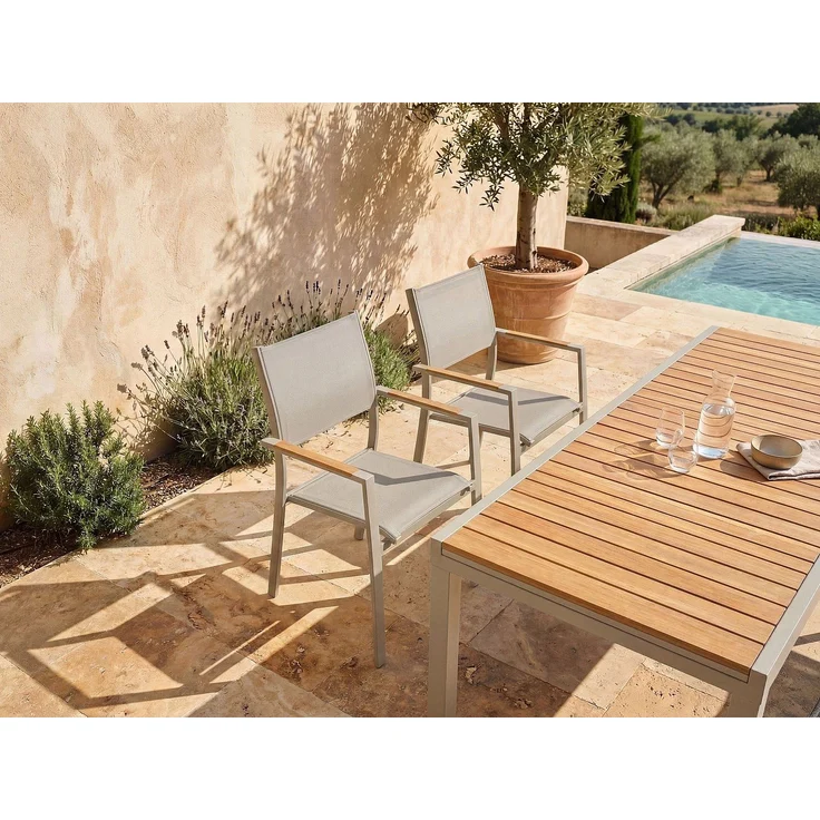 Vente-unique - Set mit 2 stapelbaren Gartensesseln aus Aluminium und Textilene - Taupe - MACILA von MYLIA – Bild 2