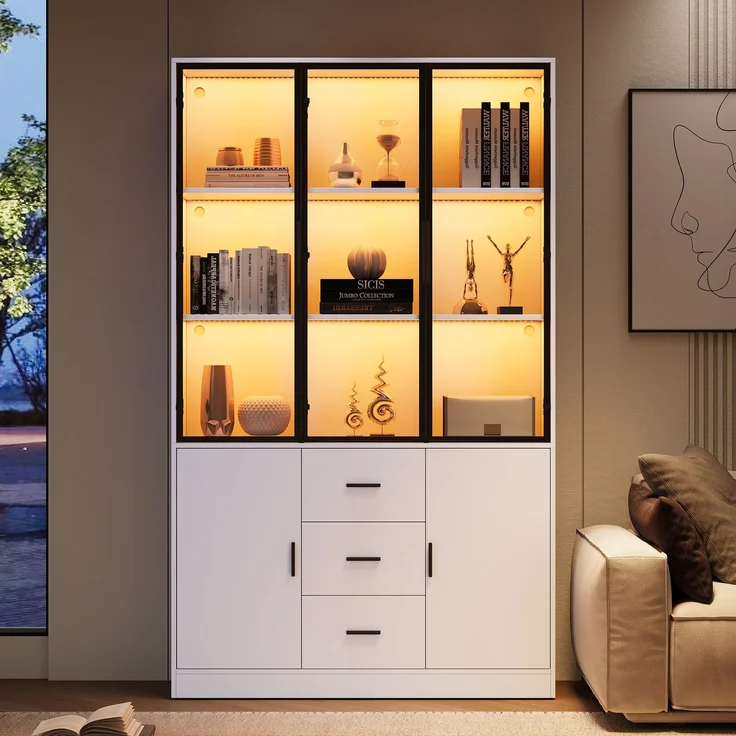 ZUBALIYA Vitrine mit Glasschrank Tür und LED-Licht, Vitrinenschrank Glasvitrine mit MultiStorage Bücherregal, Highboard Sammlervitrine mit Griff, 3 Schubladen & Türen, Wohnzimmerschrank, Weiß – Bild 2