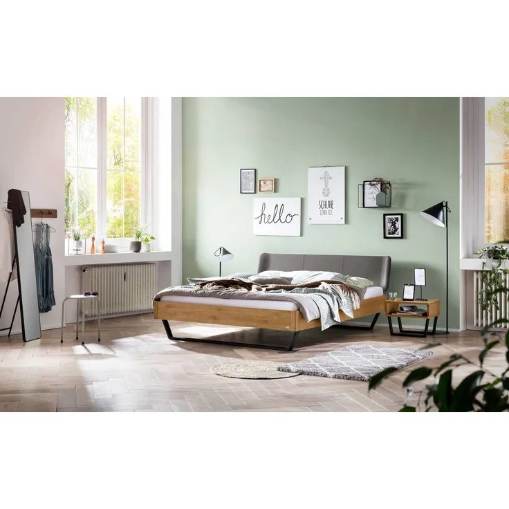 Hasena Massivholzbett Montieri Wildeiche mit Kopfteil, Bezug Monet Steel 200x220 cm, Fußhöhe 20 cm – Lounge – Bild 2
